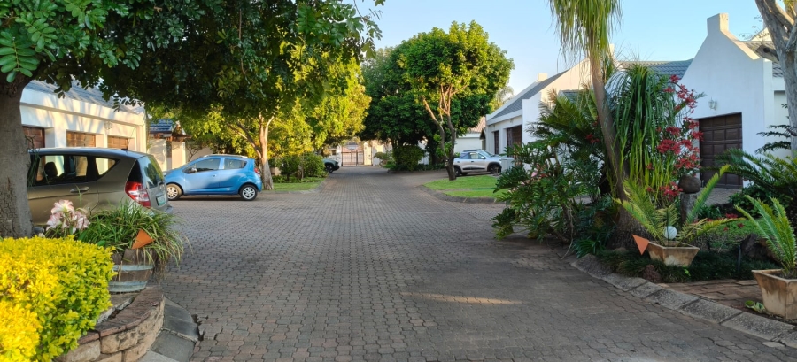 3 Bedroom Property for Sale in Protea Park North West